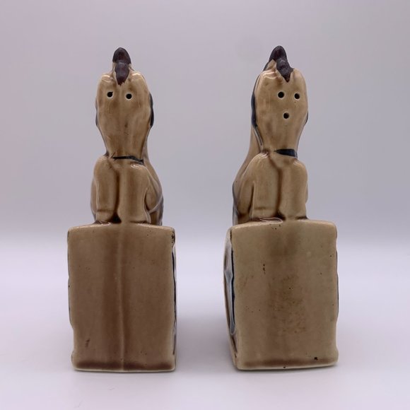 Rearing Horses Salt and Pepper Shakers - Picture 4 of 7